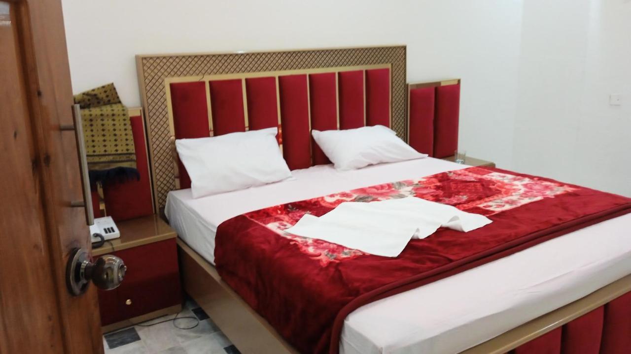 Hotel Flower Of Capital Исламабад Экстерьер фото