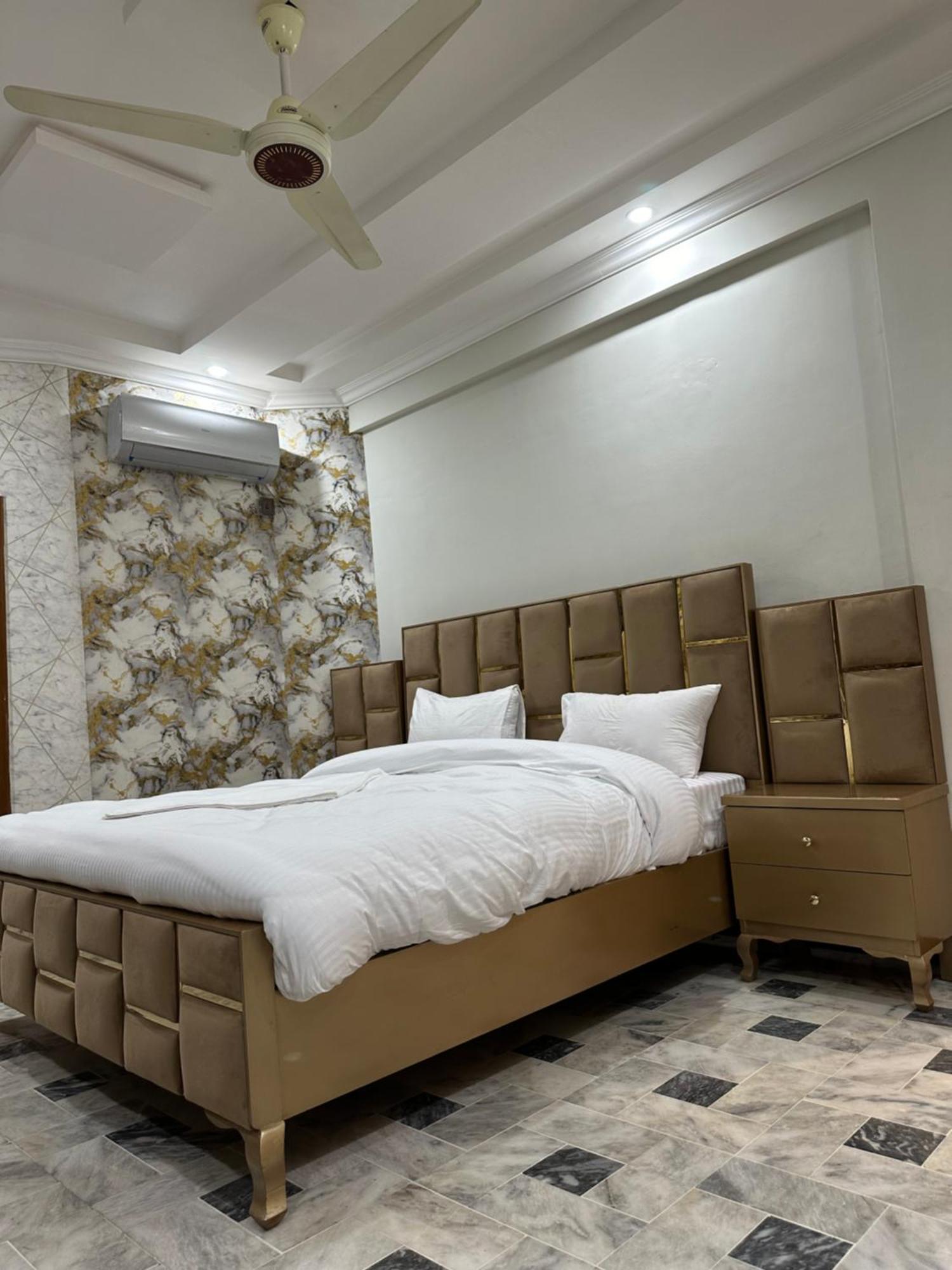 Hotel Flower Of Capital Исламабад Экстерьер фото