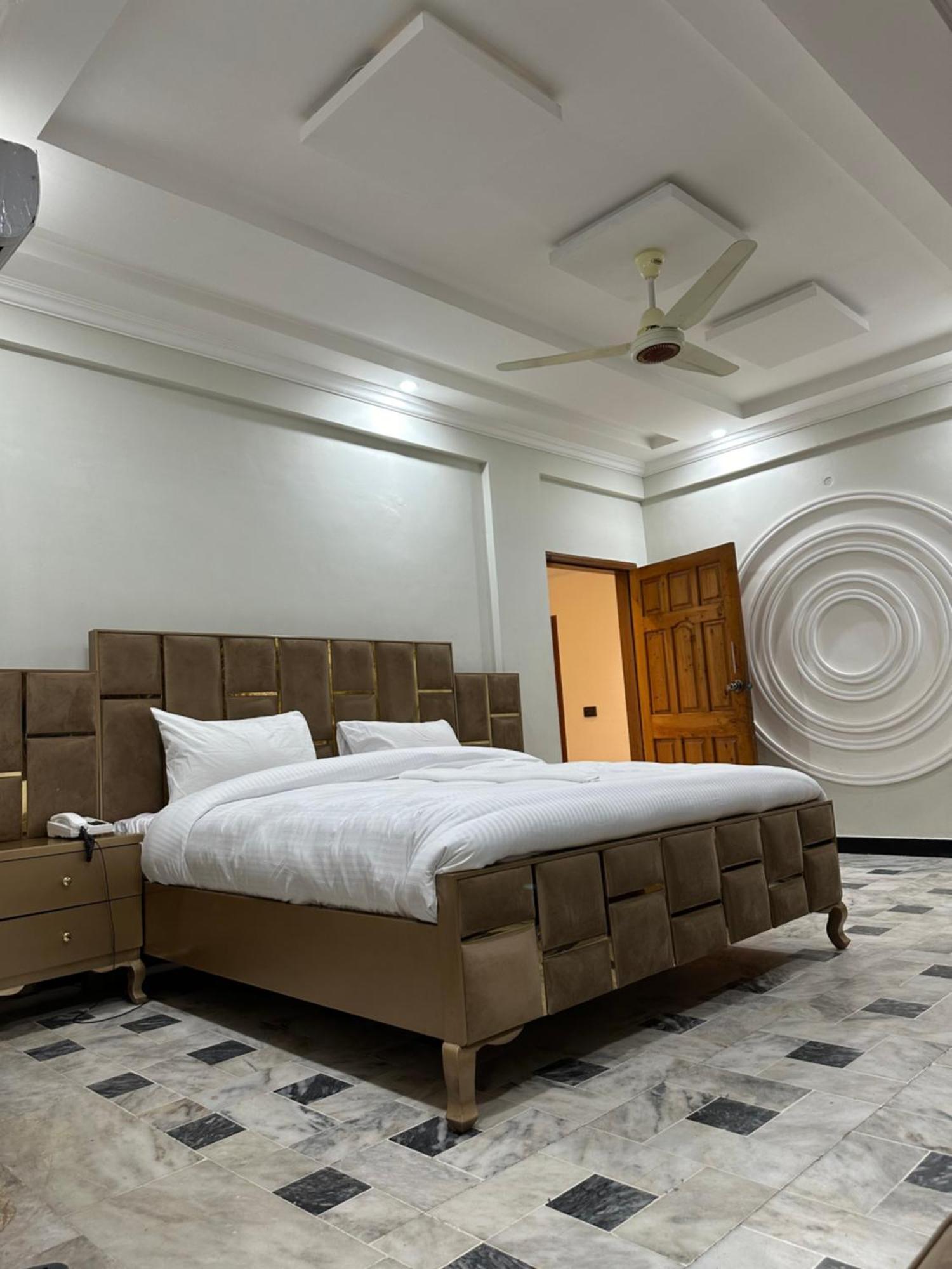 Hotel Flower Of Capital Исламабад Экстерьер фото